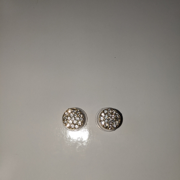 Jewelry - Rhinestone gold earrings